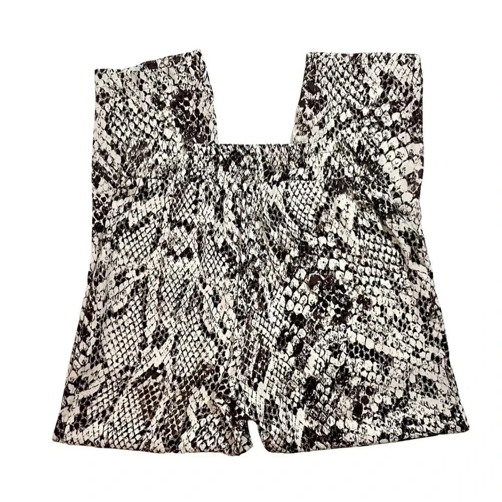 NWT Lavender Brown Effortless Chic Snake Print Pull On Jogger Pants